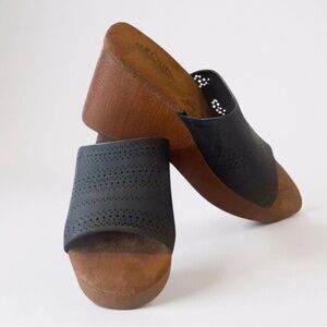 Cliffs By White Mountain Women’s Platform Sandals Size 10